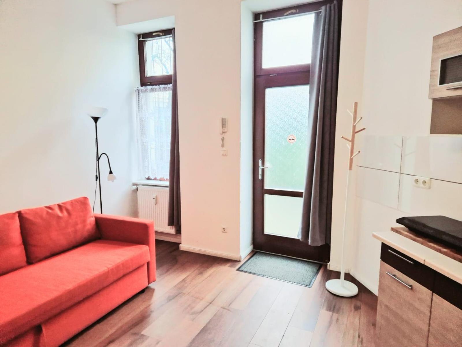 City Studio Apartment For 4, Near Sonnenallee Berlim Exterior foto